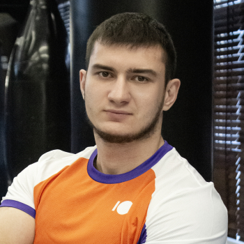 Роман Жуков